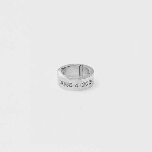 HARDWARE ENGRAVED RING